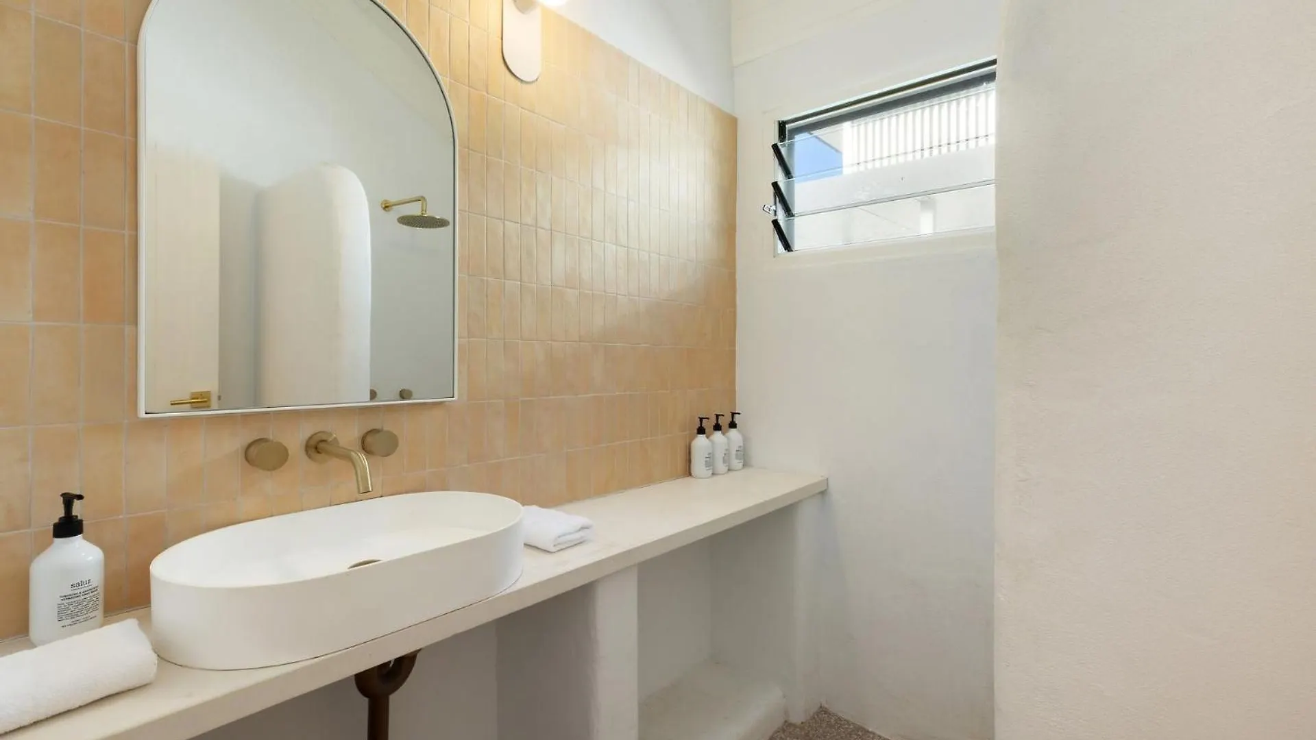 Apollo House & Studio Villa Byron Bay Australia