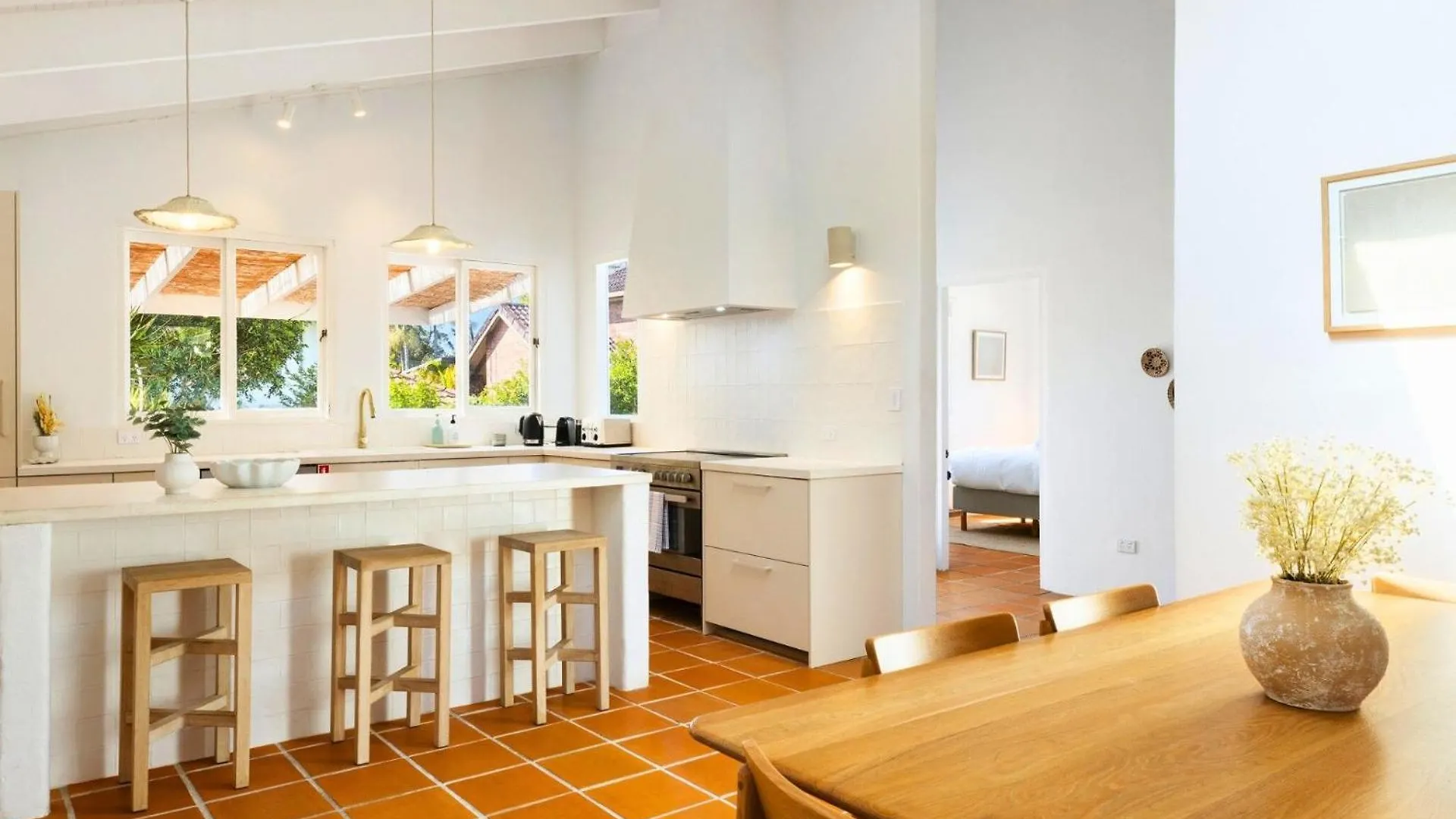 Apollo House & Studio Villa Byron Bay 0*,  Australia